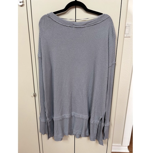 We the Free Free People Gray North Shore Long sleeve Thermal Top - sz M - Picture 3 of 12